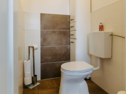 Badezimmer 1